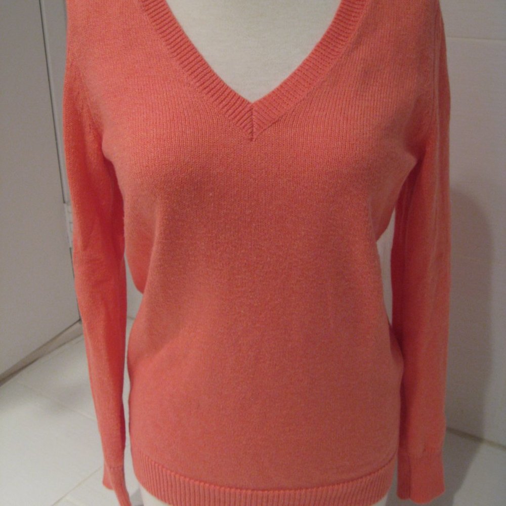 Old Navy Women's Sweater Coral Tropics Softest V-Neck Pullover Sweater Sz S/P